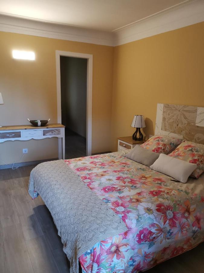 Cal Duran Bed & Breakfast Esparraguera Ngoại thất bức ảnh