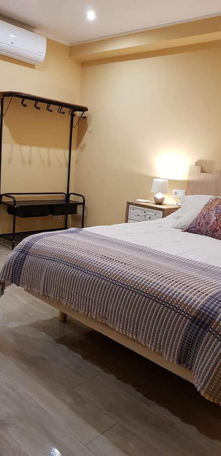 Cal Duran Bed & Breakfast Esparraguera Phòng bức ảnh